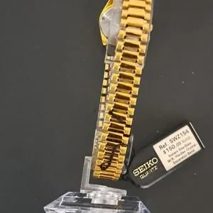 Seiko | Accessories | Seiko Quartz Watch Ref Z54 | Poshmark